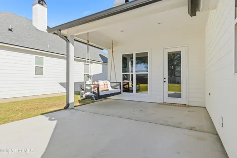 $275,000 | 118 San Sebastian Drive, Youngsville, LA 70592