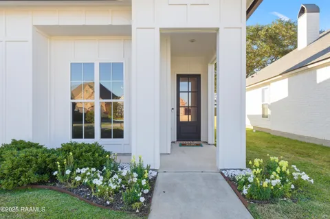 $275,000 | 118 San Sebastian Drive, Youngsville, LA 70592