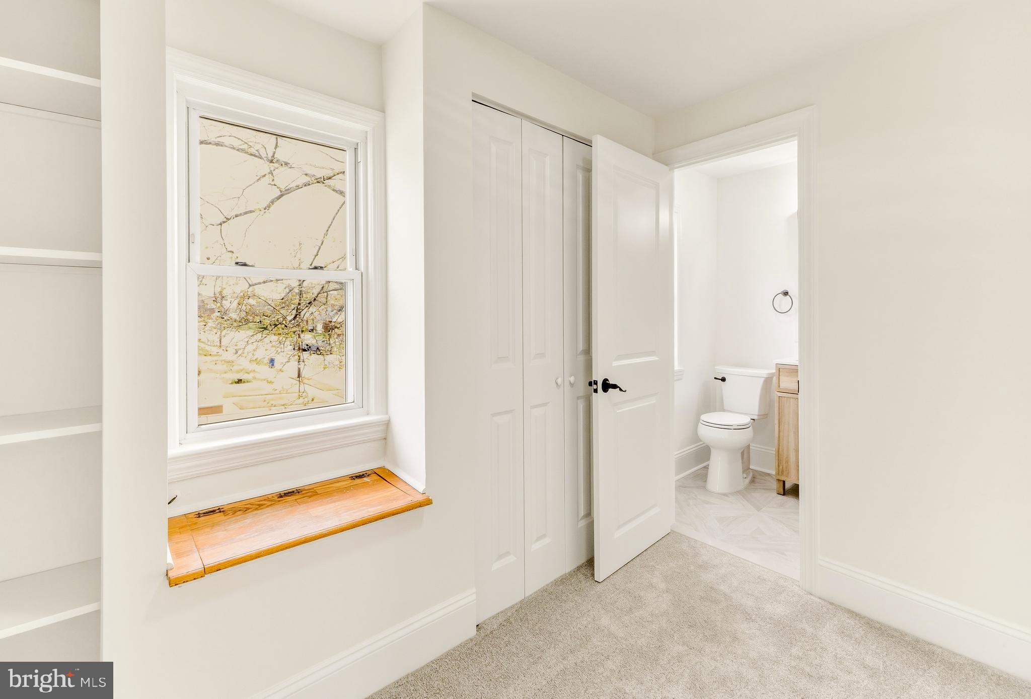 439 Democrat Road Gibbstown, NJ 08027 - Photo 11 of 21