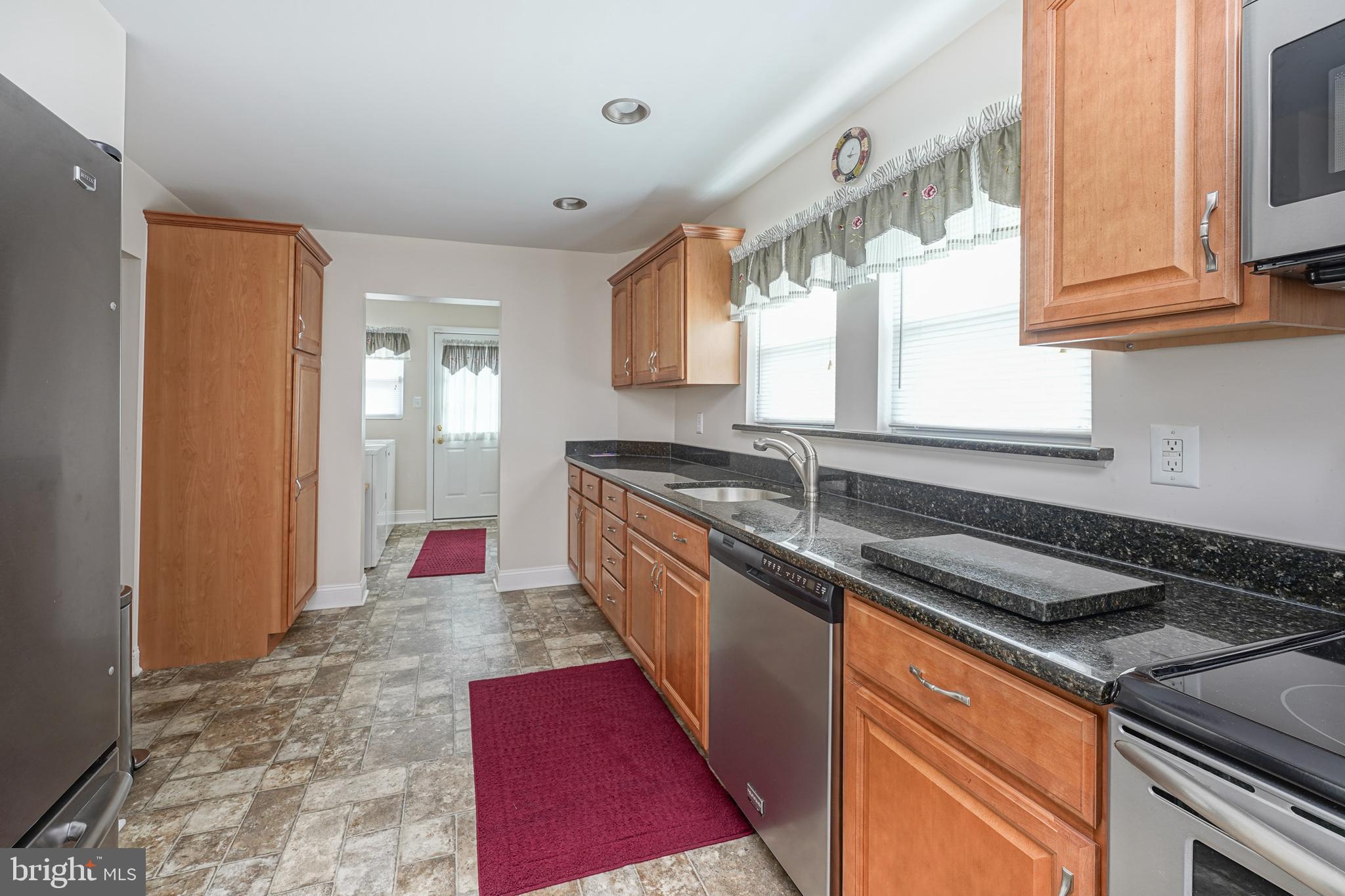 15 Mantua Road Mount Royal, NJ 08061 - Photo 11 of 27