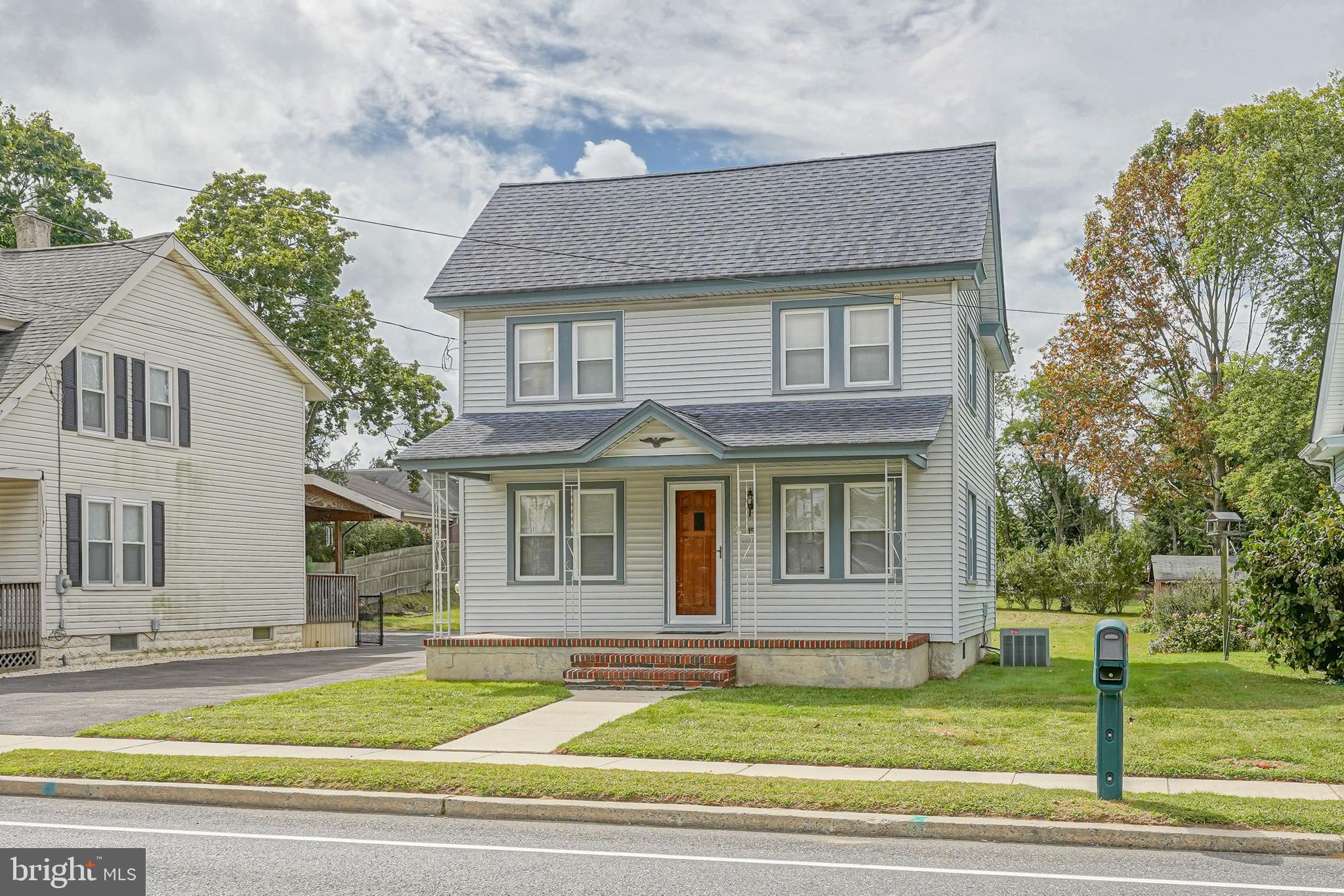 15 Mantua Road Mount Royal, NJ 08061 - Photo 3 of 27