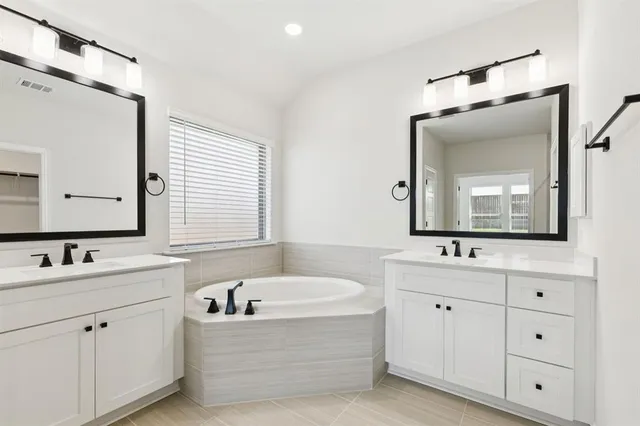 $469,900 | 4217 Equine Drive, Joshua, TX 76058