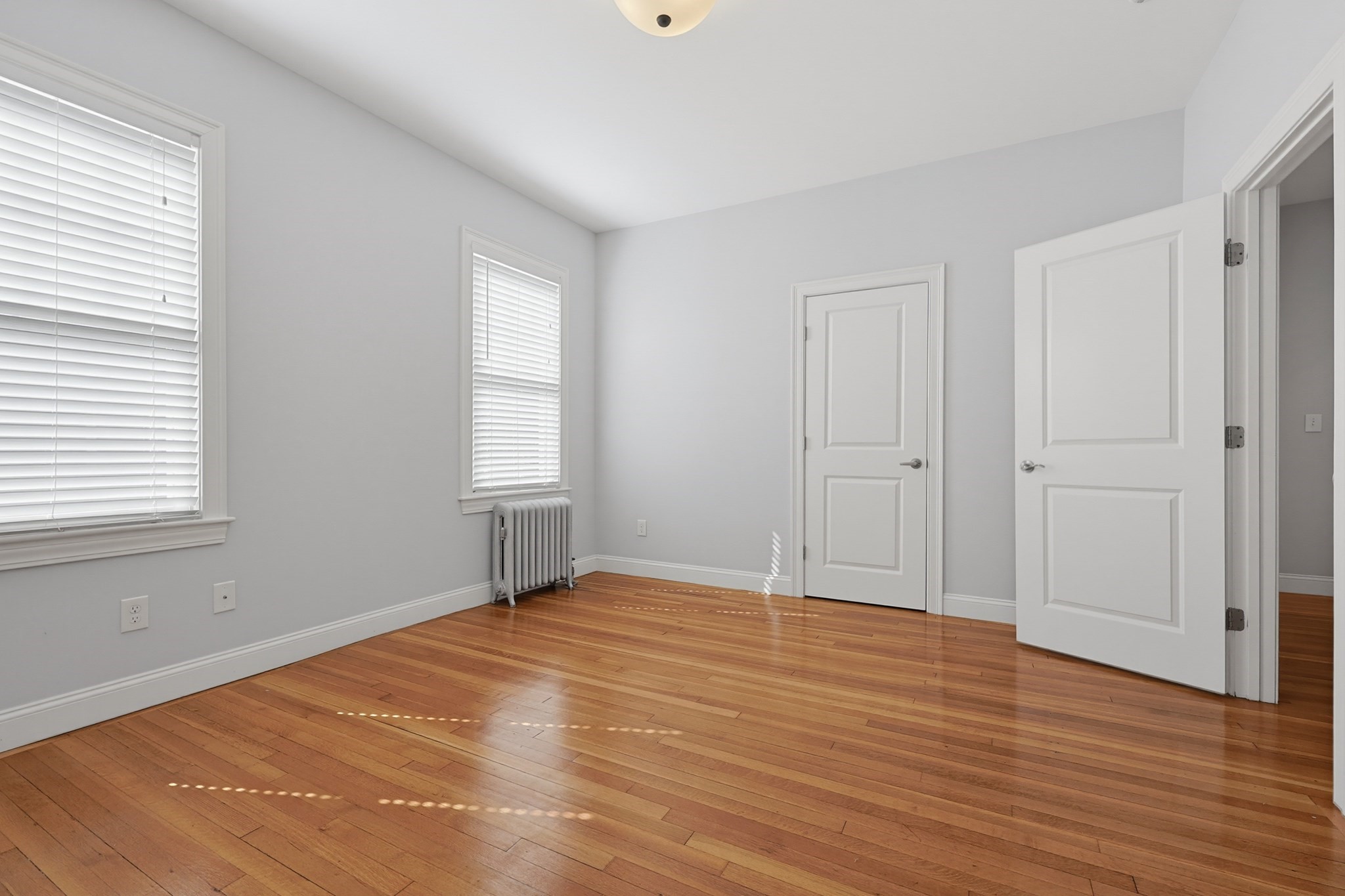 91 Verndale Street Brookline, MA 02446 - Photo 35 of 41 Gallery Image 35