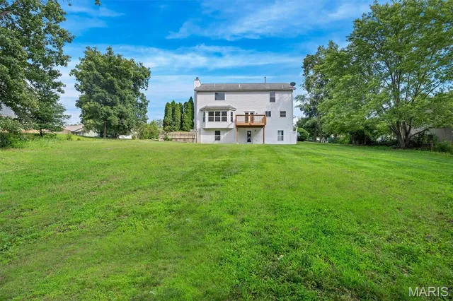 $457,500 | 25 Hawthorne Hills Drive, Warrenton, MO 63383