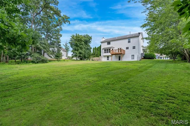 $457,500 | 25 Hawthorne Hills Drive, Warrenton, MO 63383