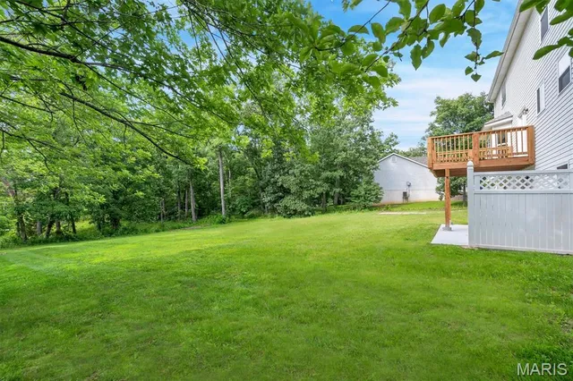 $457,500 | 25 Hawthorne Hills Drive, Warrenton, MO 63383