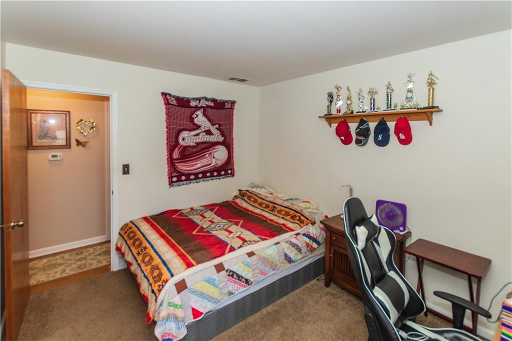 833 Old Orchard Road Anderson, IN 46011 - Photo 14 of 21 Gallery Image 14
