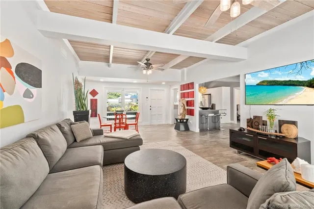 a view of a kitchen and dining room