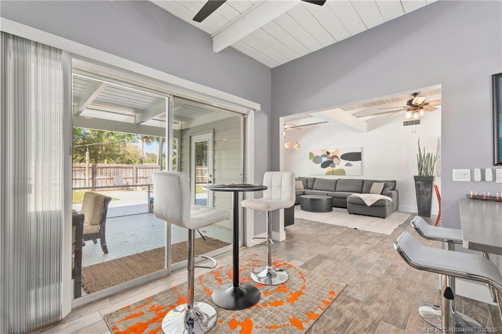 530 South Manor Drive Stuart, FL 34994 - Photo 17 of 55 a living room with furniture