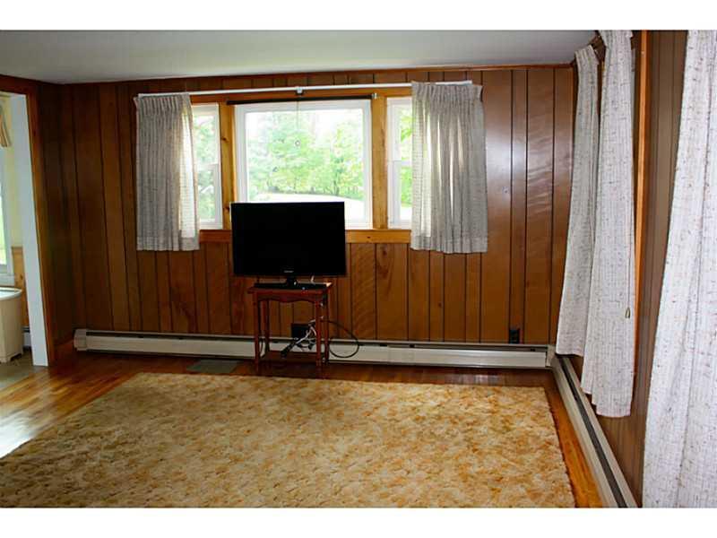 249 Spring Road Augusta, ME 04330 - Photo 10 of 20 Living Room.