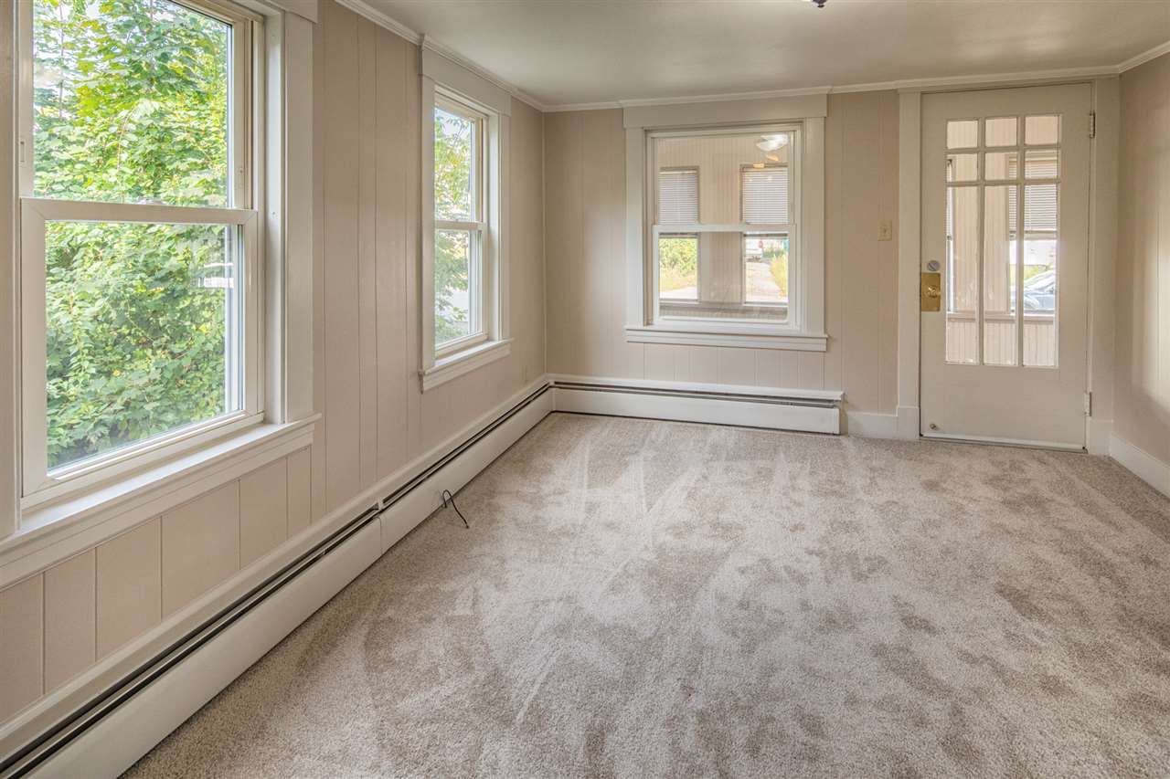56 Maple Street Rochester, NH 03867 - Photo 12 of 20