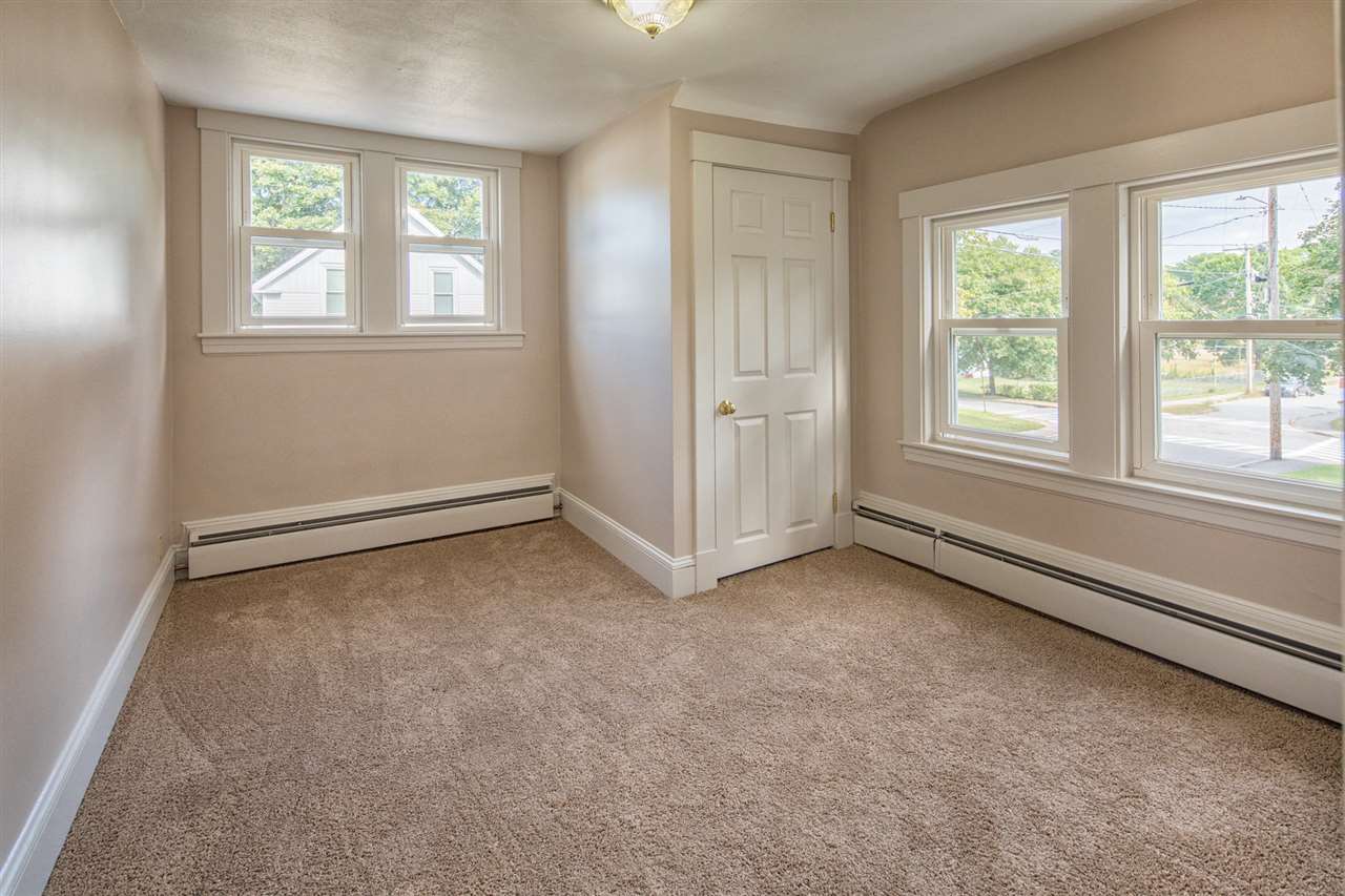 56 Maple Street Rochester, NH 03867 - Photo 16 of 20