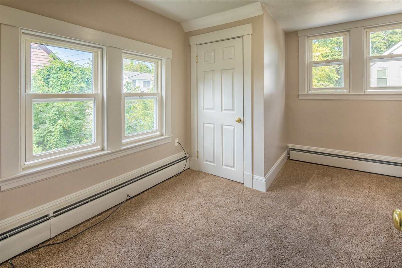 56 Maple Street Rochester, NH 03867 - Photo 17 of 20