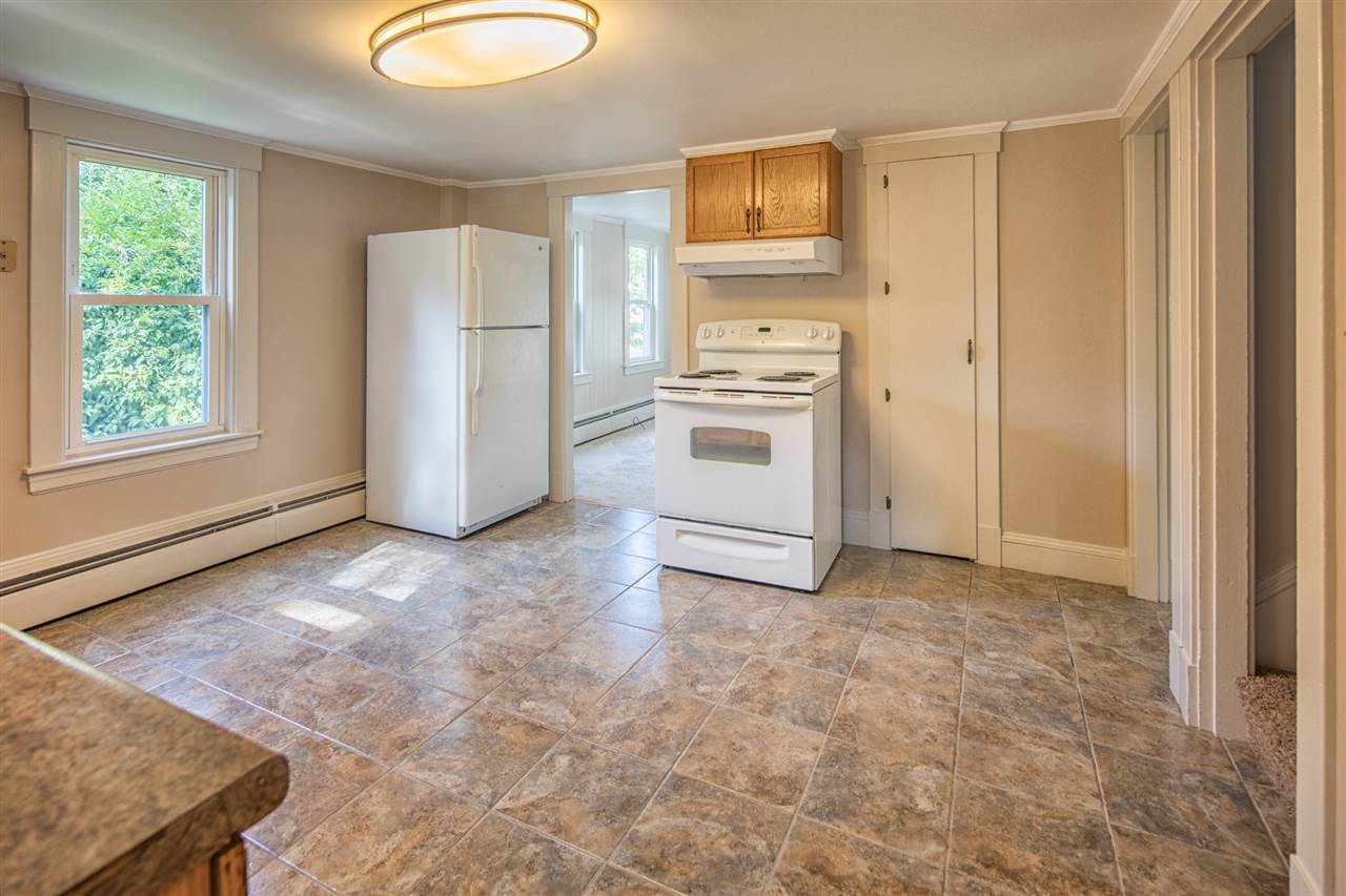 56 Maple Street Rochester, NH 03867 - Photo 9 of 20