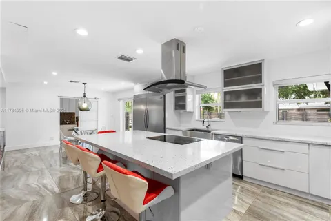 $1,450,000 | 2666 Northeast 35th Drive, Fort Lauderdale, FL 33308