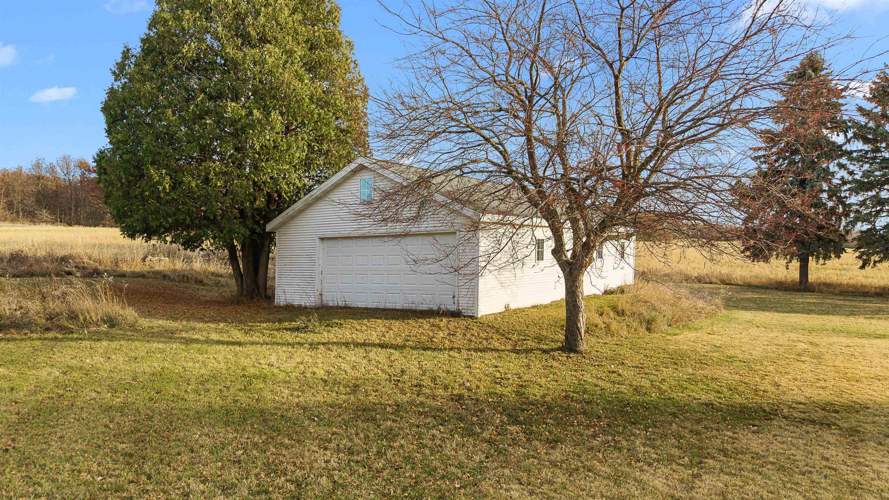 W4376 Golf Course Drive Fond du Lac, WI 54937 - Photo 7 of 19