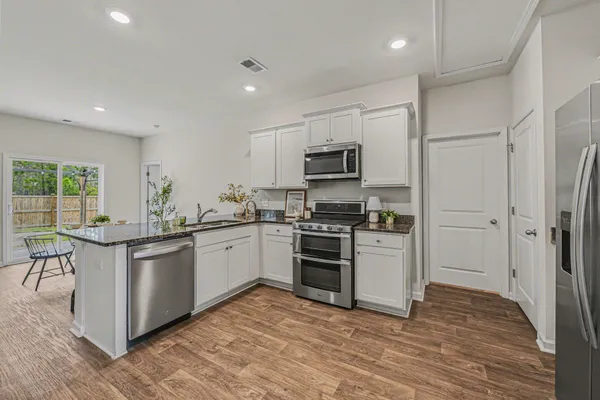 $365,000 | 198 Greenwich Drive, Summerville, SC 29486