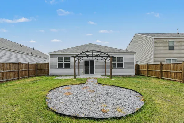 $365,000 | 198 Greenwich Drive, Summerville, SC 29486