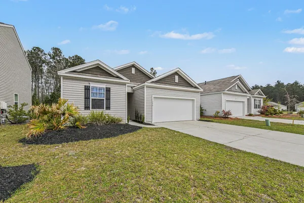 $365,000 | 198 Greenwich Drive, Summerville, SC 29486