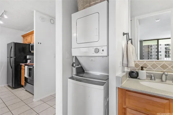 $360,000 | 98-500 Koauka Loop, Unit 8N, Aiea, HI 96701