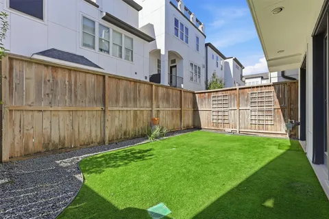 $610,000 | 2707 Cohn Trails Lane, Houston, TX 77007