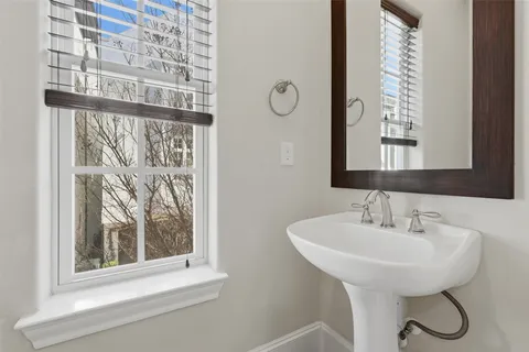 $599,999 | 2707 Cohn Trails Lane, Houston, TX 77007