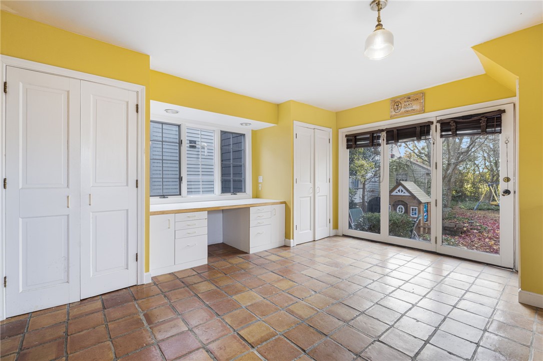 73 Thames Street, Unit 1 Newport, RI 02840 - Photo 12 of 46