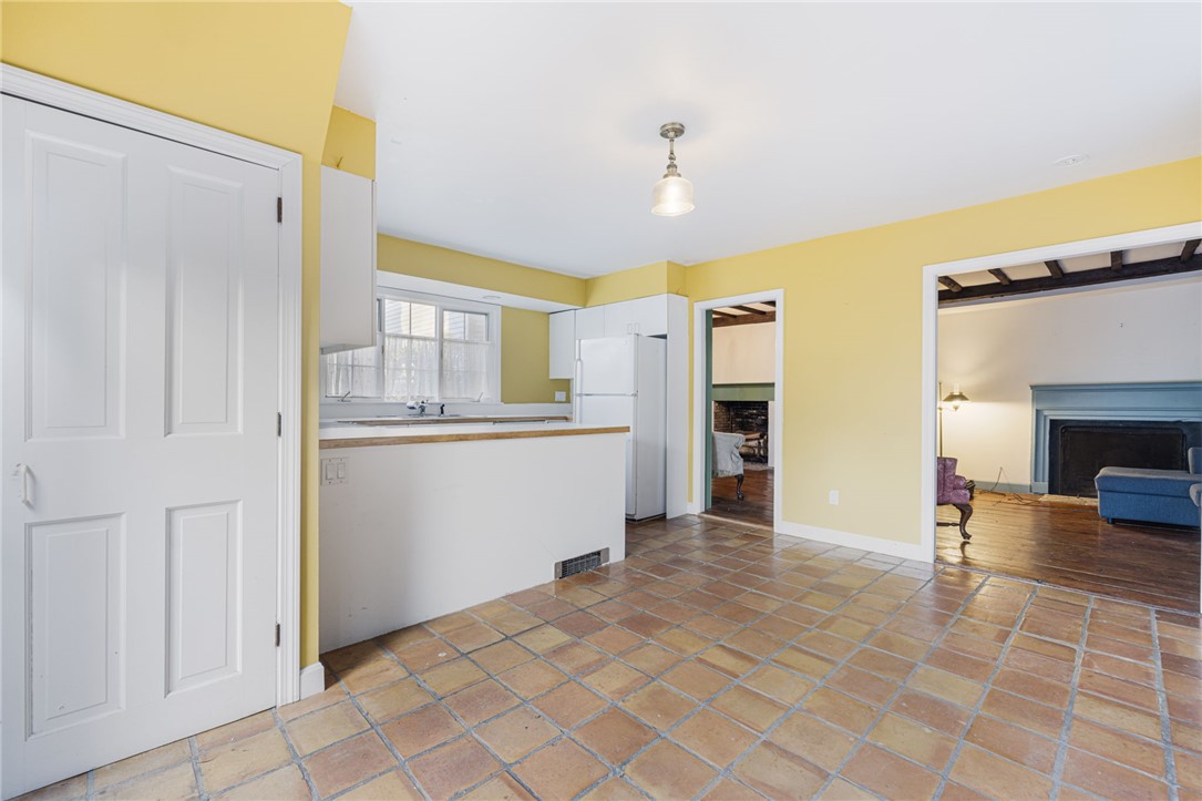 73 Thames Street, Unit 1 Newport, RI 02840 - Photo 15 of 46