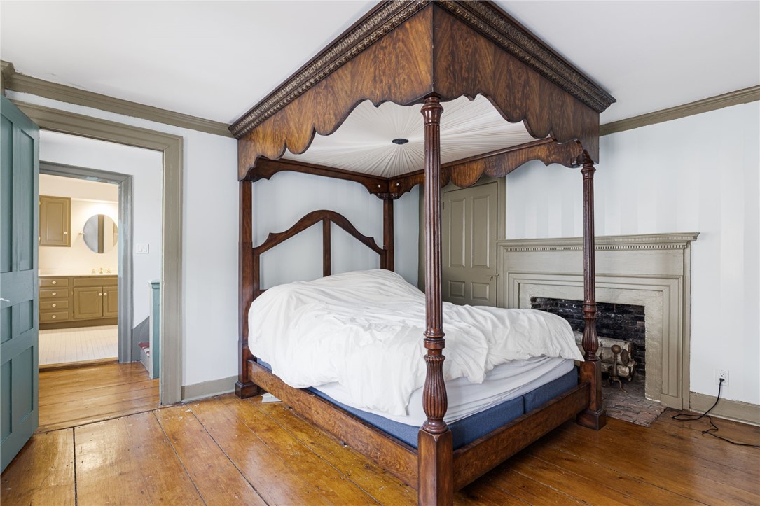 73 Thames Street, Unit 1 Newport, RI 02840 - Photo 33 of 46