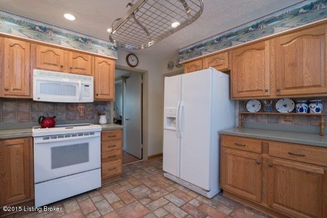 9113 Collingwood Road Louisville, KY 40299 - Photo 4 of 35 untitled-26
