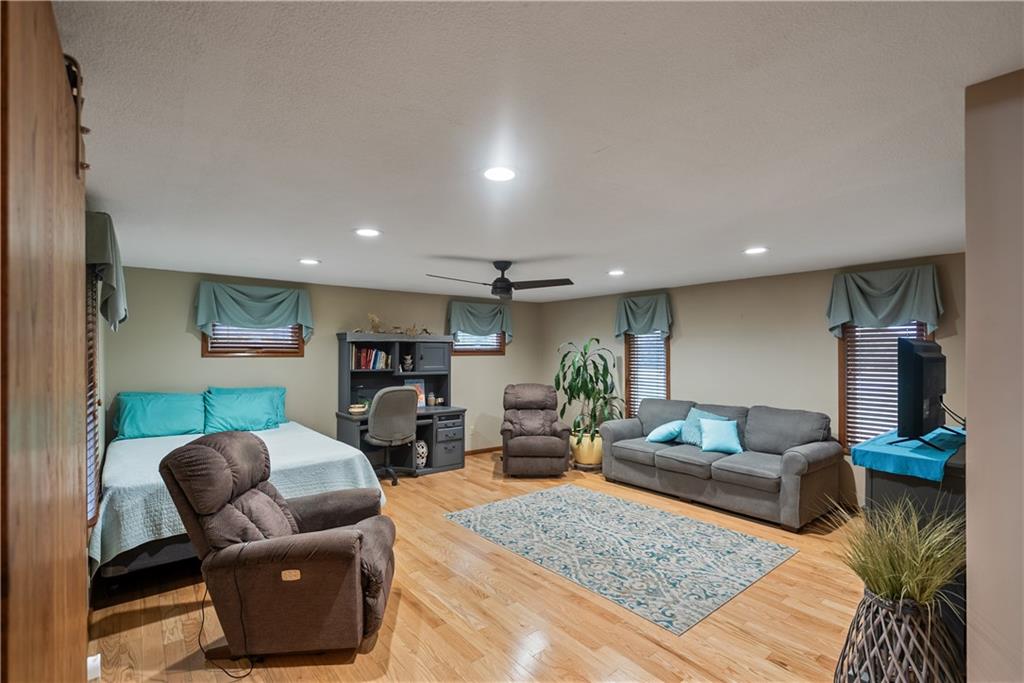 1504 17000 Road Parsons, KS 67357 - Photo 26 of 90