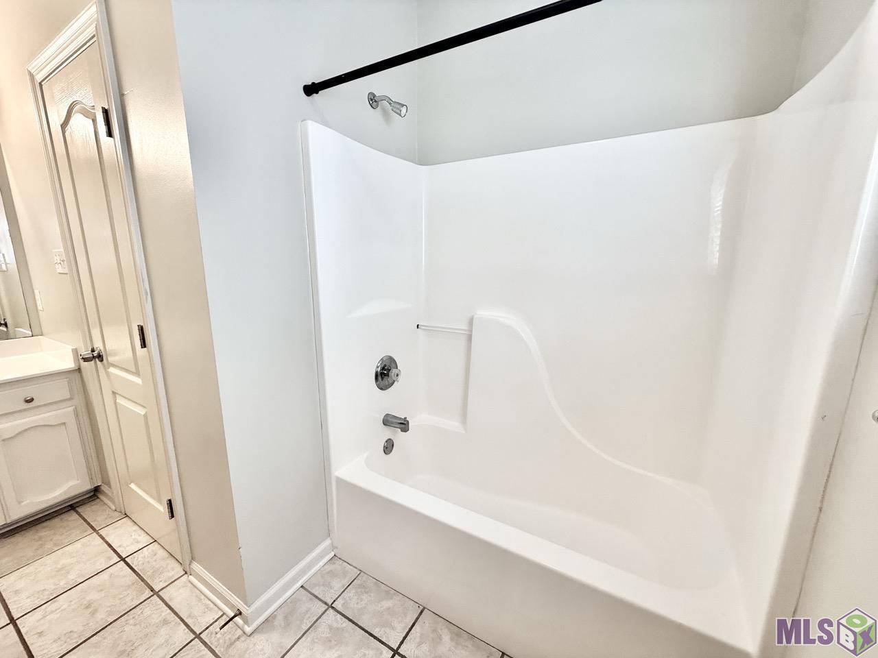 10580 Springglen Court Baton Rouge, LA 70810 - Photo 15 of 29 Gallery Image 15