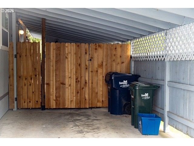 1699 North Terry Street, Unit 77 Eugene, OR 97402 - Photo 5 of 15