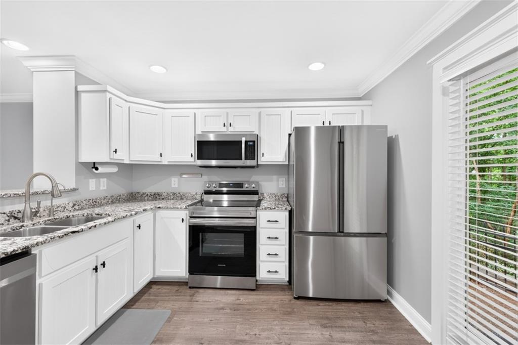 490 South Barnett Shoals Road, Unit 201 Athens, GA 30605 - Photo 20 of 38