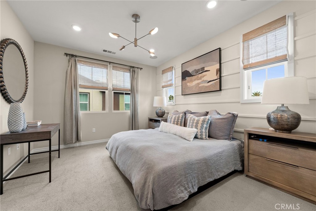 17879 Upton Carson, CA 90746 - Photo 21 of 39