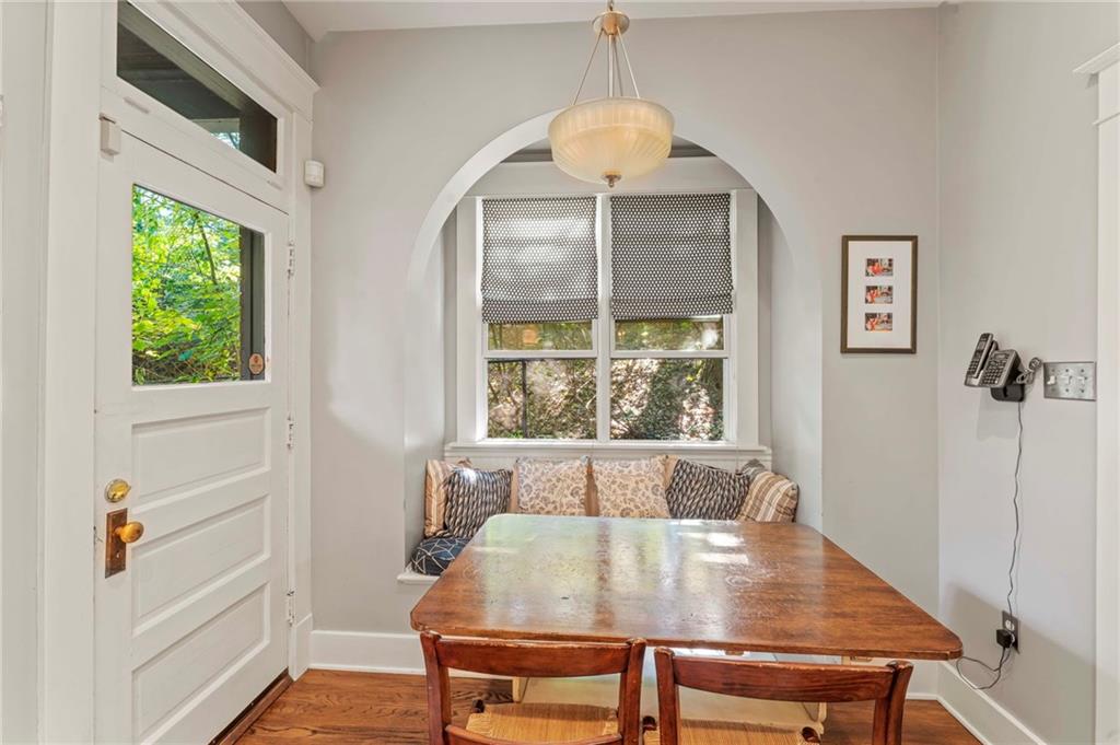 528 Undercliff Road Pittsburgh, PA 15221 - Photo 11 of 39