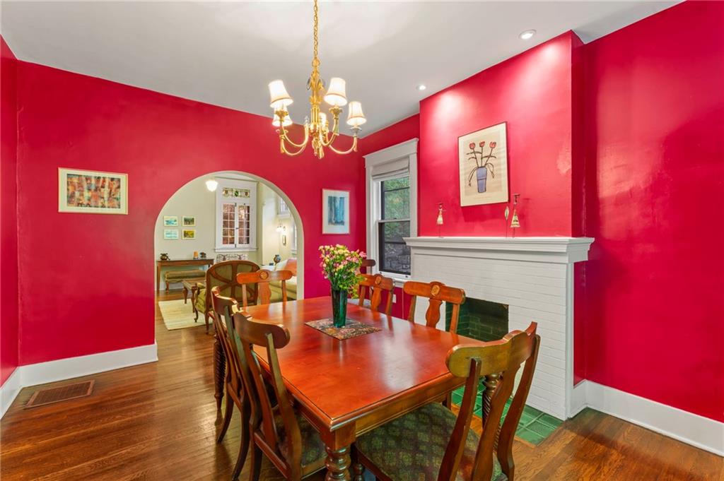 528 Undercliff Road Pittsburgh, PA 15221 - Photo 17 of 39