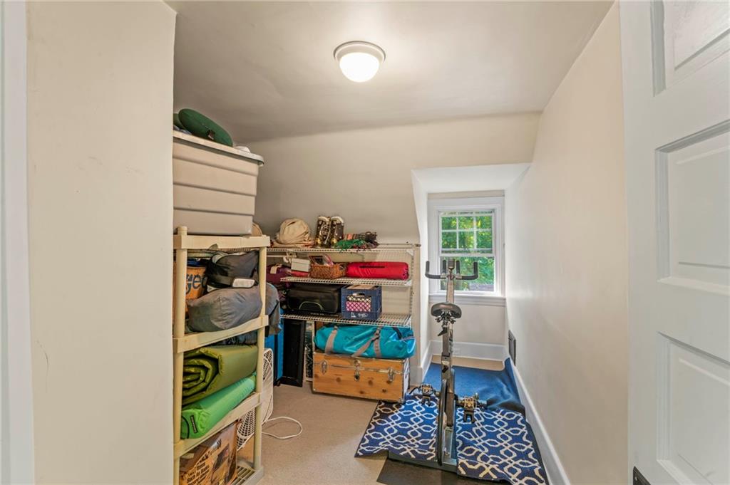 528 Undercliff Road Pittsburgh, PA 15221 - Photo 32 of 39