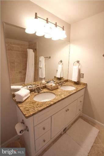 8595 Raglan Road Vienna, VA 22182 - Photo 27 of 30 Master Bath