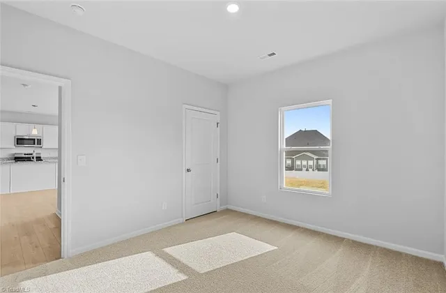 $410,000 | 552 Raspberry Hl Drive, Winston-Salem, NC 27106