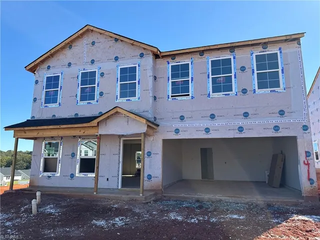 $414,000 | 552 Raspberry Hl Drive, Winston-Salem, NC 27106