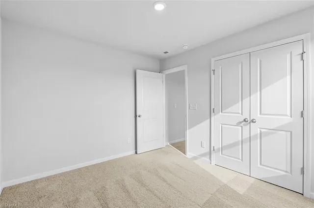 $410,000 | 552 Raspberry Hl Drive, Winston-Salem, NC 27106