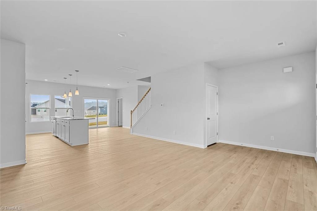 552 Raspberry Hl Drive Winston-Salem, NC 27106 - Photo 5 of 50 Gallery Image 5
