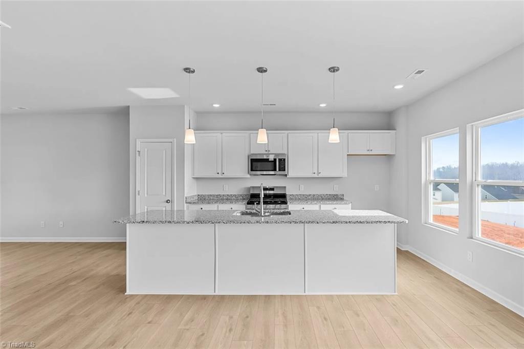 552 Raspberry Hl Drive Winston-Salem, NC 27106 - Photo 8 of 50 Gallery Image 8