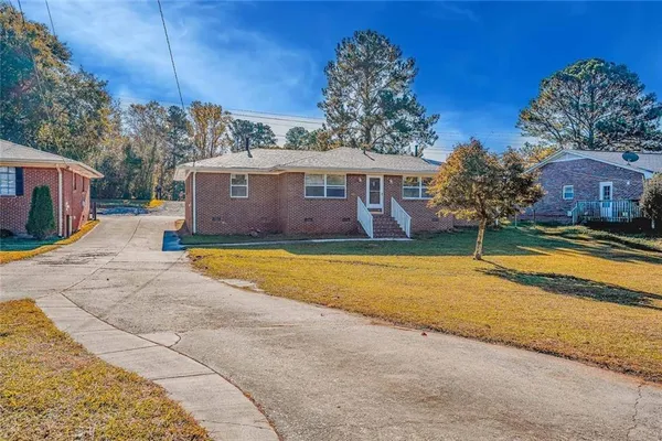 $1,500 | 2877 Whispering Hills Drive, Unit 2875, Atlanta, GA 30341