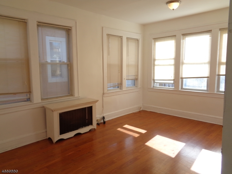 3 Mass Court, Unit 2F Passaic, NJ 07055 - Photo 5 of 8