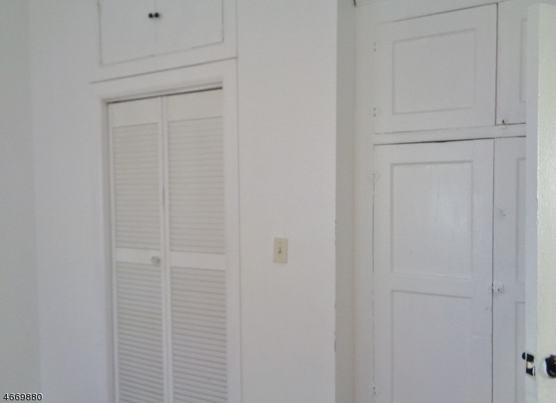 3 Mass Court, Unit 2F Passaic, NJ 07055 - Photo 7 of 8
