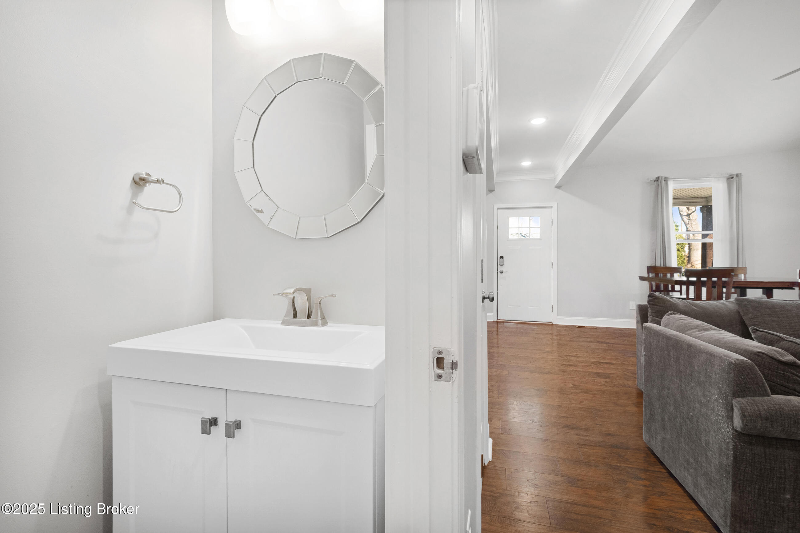 3063 University Road Louisville, KY 40206 - Photo 23 of 39 Half bathroom off kitchen and living room