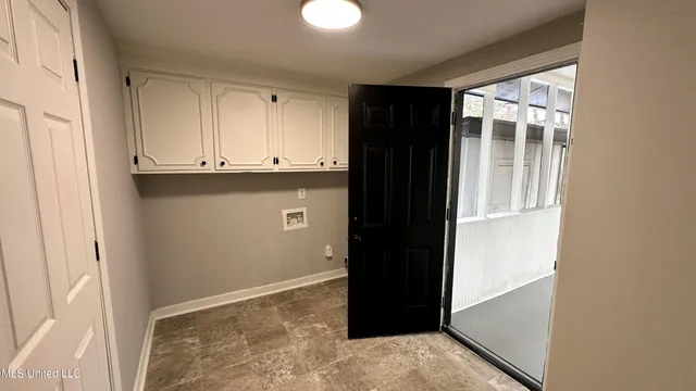 $184,900 | 5849 Medallion Drive, Jackson, MS 39211