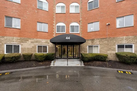 $420,000 | 44 Loomis Street, Unit 309, Malden, MA 02148